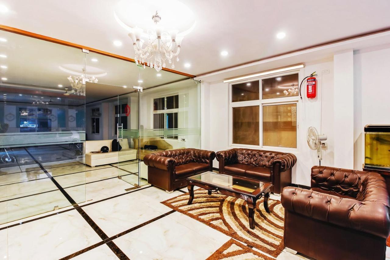 Oyo 29131 Hotel Mn Grand Shamshabad Eksteriør billede