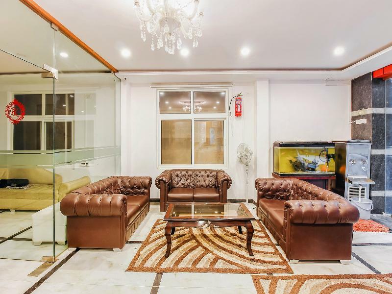 Oyo 29131 Hotel Mn Grand Shamshabad Eksteriør billede